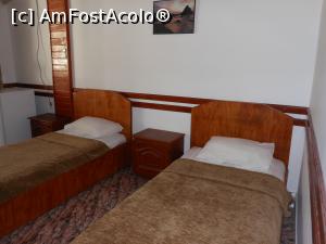 [P04] Hotel Albatros - Camera 102. O parte din mobilier.  » foto by iulianic
 - 
<span class="allrVoted glyphicon glyphicon-heart hidden" id="av996661"></span>
<a class="m-l-10 hidden" id="sv996661" onclick="voting_Foto_DelVot(,996661,2177)" role="button">șterge vot <span class="glyphicon glyphicon-remove"></span></a>
<a id="v9996661" class=" c-red"  onclick="voting_Foto_SetVot(996661)" role="button"><span class="glyphicon glyphicon-heart-empty"></span> <b>LIKE</b> = Votează poza</a> <img class="hidden"  id="f996661W9" src="/imagini/loader.gif" border="0" /><span class="AjErrMes hidden" id="e996661ErM"></span>