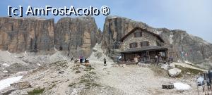 [P20] Rifugio Franz Kostner al Vallon » foto by elenaadina
 - 
<span class="allrVoted glyphicon glyphicon-heart hidden" id="av1510809"></span>
<a class="m-l-10 hidden" id="sv1510809" onclick="voting_Foto_DelVot(,1510809,2211)" role="button">șterge vot <span class="glyphicon glyphicon-remove"></span></a>
<a id="v91510809" class=" c-red"  onclick="voting_Foto_SetVot(1510809)" role="button"><span class="glyphicon glyphicon-heart-empty"></span> <b>LIKE</b> = Votează poza</a> <img class="hidden"  id="f1510809W9" src="/imagini/loader.gif" border="0" /><span class="AjErrMes hidden" id="e1510809ErM"></span>