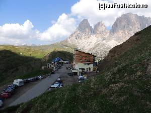 [P10] Passo Sela vazut de pe traseu » foto by claudiu 71
 - 
<span class="allrVoted glyphicon glyphicon-heart hidden" id="av674327"></span>
<a class="m-l-10 hidden" id="sv674327" onclick="voting_Foto_DelVot(,674327,2211)" role="button">șterge vot <span class="glyphicon glyphicon-remove"></span></a>
<a id="v9674327" class=" c-red"  onclick="voting_Foto_SetVot(674327)" role="button"><span class="glyphicon glyphicon-heart-empty"></span> <b>LIKE</b> = Votează poza</a> <img class="hidden"  id="f674327W9" src="/imagini/loader.gif" border="0" /><span class="AjErrMes hidden" id="e674327ErM"></span>