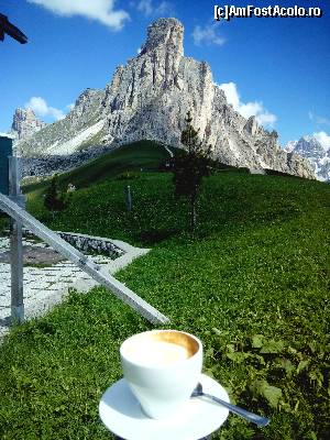 [P03] Passo di Giau si 'uno capuccio' » foto by claudiu 71
 - 
<span class="allrVoted glyphicon glyphicon-heart hidden" id="av674320"></span>
<a class="m-l-10 hidden" id="sv674320" onclick="voting_Foto_DelVot(,674320,2211)" role="button">șterge vot <span class="glyphicon glyphicon-remove"></span></a>
<a id="v9674320" class=" c-red"  onclick="voting_Foto_SetVot(674320)" role="button"><span class="glyphicon glyphicon-heart-empty"></span> <b>LIKE</b> = Votează poza</a> <img class="hidden"  id="f674320W9" src="/imagini/loader.gif" border="0" /><span class="AjErrMes hidden" id="e674320ErM"></span>