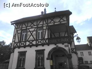 [P32] Casă pe Rue de la Halle au Ble » foto by Carmen Ion
 - 
<span class="allrVoted glyphicon glyphicon-heart hidden" id="av1128128"></span>
<a class="m-l-10 hidden" id="sv1128128" onclick="voting_Foto_DelVot(,1128128,2237)" role="button">șterge vot <span class="glyphicon glyphicon-remove"></span></a>
<a id="v91128128" class=" c-red"  onclick="voting_Foto_SetVot(1128128)" role="button"><span class="glyphicon glyphicon-heart-empty"></span> <b>LIKE</b> = Votează poza</a> <img class="hidden"  id="f1128128W9" src="/imagini/loader.gif" border="0" /><span class="AjErrMes hidden" id="e1128128ErM"></span>