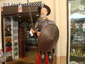 [P01] La trap pe urmele lui Don Quijote, in Castillia la Mancha... eroul râde de turistul ce moare de calor » foto by mireille
 - 
<span class="allrVoted glyphicon glyphicon-heart hidden" id="av731181"></span>
<a class="m-l-10 hidden" id="sv731181" onclick="voting_Foto_DelVot(,731181,2242)" role="button">șterge vot <span class="glyphicon glyphicon-remove"></span></a>
<a id="v9731181" class=" c-red"  onclick="voting_Foto_SetVot(731181)" role="button"><span class="glyphicon glyphicon-heart-empty"></span> <b>LIKE</b> = Votează poza</a> <img class="hidden"  id="f731181W9" src="/imagini/loader.gif" border="0" /><span class="AjErrMes hidden" id="e731181ErM"></span>