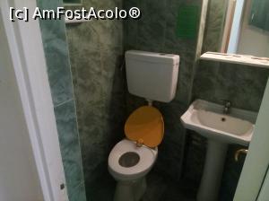 [P06] Colac pentru copii la toaletă, lucru bun, zic eu...  » foto by Suffisant
 - 
<span class="allrVoted glyphicon glyphicon-heart hidden" id="av838988"></span>
<a class="m-l-10 hidden" id="sv838988" onclick="voting_Foto_DelVot(,838988,2246)" role="button">șterge vot <span class="glyphicon glyphicon-remove"></span></a>
<a id="v9838988" class=" c-red"  onclick="voting_Foto_SetVot(838988)" role="button"><span class="glyphicon glyphicon-heart-empty"></span> <b>LIKE</b> = Votează poza</a> <img class="hidden"  id="f838988W9" src="/imagini/loader.gif" border="0" /><span class="AjErrMes hidden" id="e838988ErM"></span>