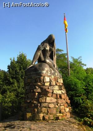 [P06] Loreley imaginata de Guss Strehle » foto by Radu Tudoran
 - 
<span class="allrVoted glyphicon glyphicon-heart hidden" id="av829031"></span>
<a class="m-l-10 hidden" id="sv829031" onclick="voting_Foto_DelVot(,829031,2278)" role="button">șterge vot <span class="glyphicon glyphicon-remove"></span></a>
<a id="v9829031" class=" c-red"  onclick="voting_Foto_SetVot(829031)" role="button"><span class="glyphicon glyphicon-heart-empty"></span> <b>LIKE</b> = Votează poza</a> <img class="hidden"  id="f829031W9" src="/imagini/loader.gif" border="0" /><span class="AjErrMes hidden" id="e829031ErM"></span>