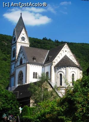 [P09] Biserica din Kamp-Bornhofen » foto by Radu Tudoran
 - 
<span class="allrVoted glyphicon glyphicon-heart hidden" id="av829034"></span>
<a class="m-l-10 hidden" id="sv829034" onclick="voting_Foto_DelVot(,829034,2278)" role="button">șterge vot <span class="glyphicon glyphicon-remove"></span></a>
<a id="v9829034" class=" c-red"  onclick="voting_Foto_SetVot(829034)" role="button"><span class="glyphicon glyphicon-heart-empty"></span> <b>LIKE</b> = Votează poza</a> <img class="hidden"  id="f829034W9" src="/imagini/loader.gif" border="0" /><span class="AjErrMes hidden" id="e829034ErM"></span>