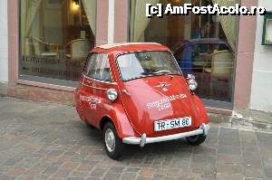 [P18] Trier - Isetta care face reclamă la Spielzeug Museum -Muzeul Jucăriilor » foto by Dragoș_MD
 - 
<span class="allrVoted glyphicon glyphicon-heart hidden" id="av689642"></span>
<a class="m-l-10 hidden" id="sv689642" onclick="voting_Foto_DelVot(,689642,2302)" role="button">șterge vot <span class="glyphicon glyphicon-remove"></span></a>
<a id="v9689642" class=" c-red"  onclick="voting_Foto_SetVot(689642)" role="button"><span class="glyphicon glyphicon-heart-empty"></span> <b>LIKE</b> = Votează poza</a> <img class="hidden"  id="f689642W9" src="/imagini/loader.gif" border="0" /><span class="AjErrMes hidden" id="e689642ErM"></span>