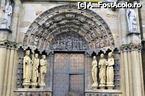 [P34] Trier - Biserica Maicii Domnului, detaliu » foto by Dragoș_MD
 - 
<span class="allrVoted glyphicon glyphicon-heart hidden" id="av689658"></span>
<a class="m-l-10 hidden" id="sv689658" onclick="voting_Foto_DelVot(,689658,2302)" role="button">șterge vot <span class="glyphicon glyphicon-remove"></span></a>
<a id="v9689658" class=" c-red"  onclick="voting_Foto_SetVot(689658)" role="button"><span class="glyphicon glyphicon-heart-empty"></span> <b>LIKE</b> = Votează poza</a> <img class="hidden"  id="f689658W9" src="/imagini/loader.gif" border="0" /><span class="AjErrMes hidden" id="e689658ErM"></span>