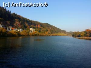 [P12] Până aici a coborât vaporașul ca să iasă de după insulă » foto by Dragoș_MD
 - 
<span class="allrVoted glyphicon glyphicon-heart hidden" id="av1024244"></span>
<a class="m-l-10 hidden" id="sv1024244" onclick="voting_Foto_DelVot(,1024244,2302)" role="button">șterge vot <span class="glyphicon glyphicon-remove"></span></a>
<a id="v91024244" class=" c-red"  onclick="voting_Foto_SetVot(1024244)" role="button"><span class="glyphicon glyphicon-heart-empty"></span> <b>LIKE</b> = Votează poza</a> <img class="hidden"  id="f1024244W9" src="/imagini/loader.gif" border="0" /><span class="AjErrMes hidden" id="e1024244ErM"></span>