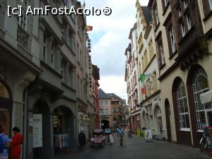 [P24] Stradă comercială în Trier » foto by mireille
 - 
<span class="allrVoted glyphicon glyphicon-heart hidden" id="av713301"></span>
<a class="m-l-10 hidden" id="sv713301" onclick="voting_Foto_DelVot(,713301,2302)" role="button">șterge vot <span class="glyphicon glyphicon-remove"></span></a>
<a id="v9713301" class=" c-red"  onclick="voting_Foto_SetVot(713301)" role="button"><span class="glyphicon glyphicon-heart-empty"></span> <b>LIKE</b> = Votează poza</a> <img class="hidden"  id="f713301W9" src="/imagini/loader.gif" border="0" /><span class="AjErrMes hidden" id="e713301ErM"></span>