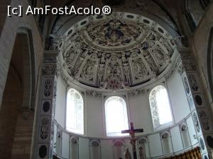 [P42] Cupola din dom » foto by mireille
 - 
<span class="allrVoted glyphicon glyphicon-heart hidden" id="av713319"></span>
<a class="m-l-10 hidden" id="sv713319" onclick="voting_Foto_DelVot(,713319,2302)" role="button">șterge vot <span class="glyphicon glyphicon-remove"></span></a>
<a id="v9713319" class=" c-red"  onclick="voting_Foto_SetVot(713319)" role="button"><span class="glyphicon glyphicon-heart-empty"></span> <b>LIKE</b> = Votează poza</a> <img class="hidden"  id="f713319W9" src="/imagini/loader.gif" border="0" /><span class="AjErrMes hidden" id="e713319ErM"></span>
