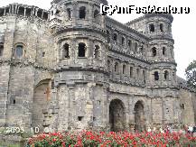 [P17] Porta Nigra, văzută dinspre de pe Nordallee » foto by Costi
 - 
<span class="allrVoted glyphicon glyphicon-heart hidden" id="av26127"></span>
<a class="m-l-10 hidden" id="sv26127" onclick="voting_Foto_DelVot(,26127,2302)" role="button">șterge vot <span class="glyphicon glyphicon-remove"></span></a>
<a id="v926127" class=" c-red"  onclick="voting_Foto_SetVot(26127)" role="button"><span class="glyphicon glyphicon-heart-empty"></span> <b>LIKE</b> = Votează poza</a> <img class="hidden"  id="f26127W9" src="/imagini/loader.gif" border="0" /><span class="AjErrMes hidden" id="e26127ErM"></span>