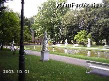 [P46] Statui în Palastgarten » foto by Costi
 - 
<span class="allrVoted glyphicon glyphicon-heart hidden" id="av26156"></span>
<a class="m-l-10 hidden" id="sv26156" onclick="voting_Foto_DelVot(,26156,2302)" role="button">șterge vot <span class="glyphicon glyphicon-remove"></span></a>
<a id="v926156" class=" c-red"  onclick="voting_Foto_SetVot(26156)" role="button"><span class="glyphicon glyphicon-heart-empty"></span> <b>LIKE</b> = Votează poza</a> <img class="hidden"  id="f26156W9" src="/imagini/loader.gif" border="0" /><span class="AjErrMes hidden" id="e26156ErM"></span>