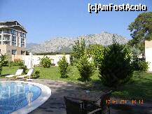 [P11] piscina copii si o parte din hotel » foto by rodica_b
 - 
<span class="allrVoted glyphicon glyphicon-heart hidden" id="av259231"></span>
<a class="m-l-10 hidden" id="sv259231" onclick="voting_Foto_DelVot(,259231,2310)" role="button">șterge vot <span class="glyphicon glyphicon-remove"></span></a>
<a id="v9259231" class=" c-red"  onclick="voting_Foto_SetVot(259231)" role="button"><span class="glyphicon glyphicon-heart-empty"></span> <b>LIKE</b> = Votează poza</a> <img class="hidden"  id="f259231W9" src="/imagini/loader.gif" border="0" /><span class="AjErrMes hidden" id="e259231ErM"></span>