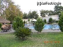 [P17] una din piscinele pentru copii(cea de la vile) » foto by rodica_b
 - 
<span class="allrVoted glyphicon glyphicon-heart hidden" id="av259250"></span>
<a class="m-l-10 hidden" id="sv259250" onclick="voting_Foto_DelVot(,259250,2310)" role="button">șterge vot <span class="glyphicon glyphicon-remove"></span></a>
<a id="v9259250" class=" c-red"  onclick="voting_Foto_SetVot(259250)" role="button"><span class="glyphicon glyphicon-heart-empty"></span> <b>LIKE</b> = Votează poza</a> <img class="hidden"  id="f259250W9" src="/imagini/loader.gif" border="0" /><span class="AjErrMes hidden" id="e259250ErM"></span>