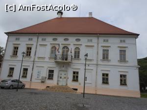 [P01] Sângeorgiu de Pădure - Castelul Rhédey, fațada principală. » foto by iulianic
 - 
<span class="allrVoted glyphicon glyphicon-heart hidden" id="av1373898"></span>
<a class="m-l-10 hidden" id="sv1373898" onclick="voting_Foto_DelVot(,1373898,2330)" role="button">șterge vot <span class="glyphicon glyphicon-remove"></span></a>
<a id="v91373898" class=" c-red"  onclick="voting_Foto_SetVot(1373898)" role="button"><span class="glyphicon glyphicon-heart-empty"></span> <b>LIKE</b> = Votează poza</a> <img class="hidden"  id="f1373898W9" src="/imagini/loader.gif" border="0" /><span class="AjErrMes hidden" id="e1373898ErM"></span>