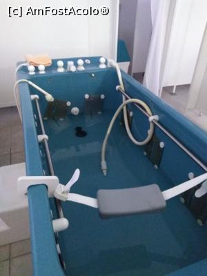 [P19] Brădet Ensana Health Spa Hotel - cada de masaj subacval » foto by Dragoș_MD
 - 
<span class="allrVoted glyphicon glyphicon-heart hidden" id="av1270689"></span>
<a class="m-l-10 hidden" id="sv1270689" onclick="voting_Foto_DelVot(,1270689,2341)" role="button">șterge vot <span class="glyphicon glyphicon-remove"></span></a>
<a id="v91270689" class=" c-red"  onclick="voting_Foto_SetVot(1270689)" role="button"><span class="glyphicon glyphicon-heart-empty"></span> <b>LIKE</b> = Votează poza</a> <img class="hidden"  id="f1270689W9" src="/imagini/loader.gif" border="0" /><span class="AjErrMes hidden" id="e1270689ErM"></span>
