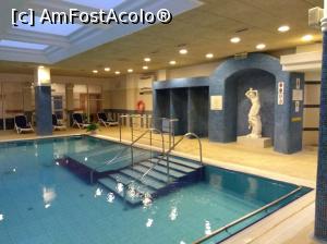 [P39] Brădet Ensana Health Spa Hotel - centrul SPA; bazinul cu apă dulce de la nivelul superior » foto by Dragoș_MD
 - 
<span class="allrVoted glyphicon glyphicon-heart hidden" id="av1270709"></span>
<a class="m-l-10 hidden" id="sv1270709" onclick="voting_Foto_DelVot(,1270709,2341)" role="button">șterge vot <span class="glyphicon glyphicon-remove"></span></a>
<a id="v91270709" class=" c-red"  onclick="voting_Foto_SetVot(1270709)" role="button"><span class="glyphicon glyphicon-heart-empty"></span> <b>LIKE</b> = Votează poza</a> <img class="hidden"  id="f1270709W9" src="/imagini/loader.gif" border="0" /><span class="AjErrMes hidden" id="e1270709ErM"></span>