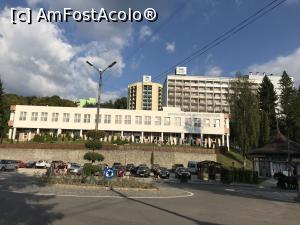 [P09] Hotelul vazut de langa Lacul Ursu » foto by bubica
 - 
<span class="allrVoted glyphicon glyphicon-heart hidden" id="av1134084"></span>
<a class="m-l-10 hidden" id="sv1134084" onclick="voting_Foto_DelVot(,1134084,2341)" role="button">șterge vot <span class="glyphicon glyphicon-remove"></span></a>
<a id="v91134084" class=" c-red"  onclick="voting_Foto_SetVot(1134084)" role="button"><span class="glyphicon glyphicon-heart-empty"></span> <b>LIKE</b> = Votează poza</a> <img class="hidden"  id="f1134084W9" src="/imagini/loader.gif" border="0" /><span class="AjErrMes hidden" id="e1134084ErM"></span>