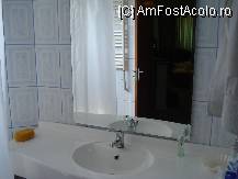 [P09] Tulcea - Hotel Rex - suficient spatiu la chiuveta » foto by Diaura*
 - 
<span class="allrVoted glyphicon glyphicon-heart hidden" id="av69789"></span>
<a class="m-l-10 hidden" id="sv69789" onclick="voting_Foto_DelVot(,69789,2445)" role="button">șterge vot <span class="glyphicon glyphicon-remove"></span></a>
<a id="v969789" class=" c-red"  onclick="voting_Foto_SetVot(69789)" role="button"><span class="glyphicon glyphicon-heart-empty"></span> <b>LIKE</b> = Votează poza</a> <img class="hidden"  id="f69789W9" src="/imagini/loader.gif" border="0" /><span class="AjErrMes hidden" id="e69789ErM"></span>