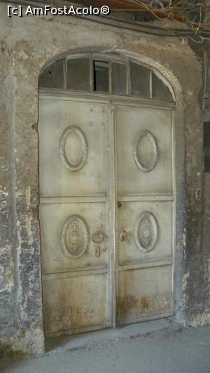 [P38] Büyük Valide Han » foto by ireedeejay
 - 
<span class="allrVoted glyphicon glyphicon-heart hidden" id="av1055511"></span>
<a class="m-l-10 hidden" id="sv1055511" onclick="voting_Foto_DelVot(,1055511,2468)" role="button">șterge vot <span class="glyphicon glyphicon-remove"></span></a>
<a id="v91055511" class=" c-red"  onclick="voting_Foto_SetVot(1055511)" role="button"><span class="glyphicon glyphicon-heart-empty"></span> <b>LIKE</b> = Votează poza</a> <img class="hidden"  id="f1055511W9" src="/imagini/loader.gif" border="0" /><span class="AjErrMes hidden" id="e1055511ErM"></span>