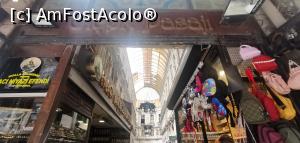[P13] <strong>Bulevardul Istiklal și pasajele din clădiri cu arhitectură deosebită.</strong> » foto by Aurici
 - 
<span class="allrVoted glyphicon glyphicon-heart hidden" id="av1253569"></span>
<a class="m-l-10 hidden" id="sv1253569" onclick="voting_Foto_DelVot(,1253569,2468)" role="button">șterge vot <span class="glyphicon glyphicon-remove"></span></a>
<a id="v91253569" class=" c-red"  onclick="voting_Foto_SetVot(1253569)" role="button"><span class="glyphicon glyphicon-heart-empty"></span> <b>LIKE</b> = Votează poza</a> <img class="hidden"  id="f1253569W9" src="/imagini/loader.gif" border="0" /><span class="AjErrMes hidden" id="e1253569ErM"></span>
