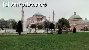 [P01] Piata Sultanahmet » foto by androstef
 - 
<span class="allrVoted glyphicon glyphicon-heart hidden" id="av951389"></span>
<a class="m-l-10 hidden" id="sv951389" onclick="voting_Foto_DelVot(,951389,2468)" role="button">șterge vot <span class="glyphicon glyphicon-remove"></span></a>
<a id="v9951389" class=" c-red"  onclick="voting_Foto_SetVot(951389)" role="button"><span class="glyphicon glyphicon-heart-empty"></span> <b>LIKE</b> = Votează poza</a> <img class="hidden"  id="f951389W9" src="/imagini/loader.gif" border="0" /><span class="AjErrMes hidden" id="e951389ErM"></span>