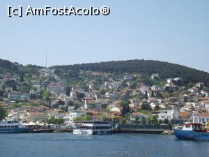 [P13] În fine, insula Heybeliada, a treia staţie » foto by irinad
 - 
<span class="allrVoted glyphicon glyphicon-heart hidden" id="av963806"></span>
<a class="m-l-10 hidden" id="sv963806" onclick="voting_Foto_DelVot(,963806,2468)" role="button">șterge vot <span class="glyphicon glyphicon-remove"></span></a>
<a id="v9963806" class=" c-red"  onclick="voting_Foto_SetVot(963806)" role="button"><span class="glyphicon glyphicon-heart-empty"></span> <b>LIKE</b> = Votează poza</a> <img class="hidden"  id="f963806W9" src="/imagini/loader.gif" border="0" /><span class="AjErrMes hidden" id="e963806ErM"></span>