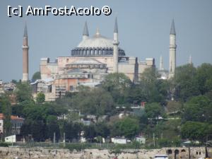 [P33] Hagia Sofia de pe feribot » foto by irinad
 - 
<span class="allrVoted glyphicon glyphicon-heart hidden" id="av963830"></span>
<a class="m-l-10 hidden" id="sv963830" onclick="voting_Foto_DelVot(,963830,2468)" role="button">șterge vot <span class="glyphicon glyphicon-remove"></span></a>
<a id="v9963830" class=" c-red"  onclick="voting_Foto_SetVot(963830)" role="button"><span class="glyphicon glyphicon-heart-empty"></span> <b>LIKE</b> = Votează poza</a> <img class="hidden"  id="f963830W9" src="/imagini/loader.gif" border="0" /><span class="AjErrMes hidden" id="e963830ErM"></span>