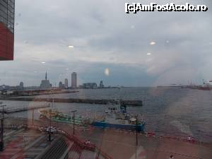 [P52] Osaka, golful văzut din interiorul Acvariului » foto by mprofeanu
 - 
<span class="allrVoted glyphicon glyphicon-heart hidden" id="av702071"></span>
<a class="m-l-10 hidden" id="sv702071" onclick="voting_Foto_DelVot(,702071,2490)" role="button">șterge vot <span class="glyphicon glyphicon-remove"></span></a>
<a id="v9702071" class=" c-red"  onclick="voting_Foto_SetVot(702071)" role="button"><span class="glyphicon glyphicon-heart-empty"></span> <b>LIKE</b> = Votează poza</a> <img class="hidden"  id="f702071W9" src="/imagini/loader.gif" border="0" /><span class="AjErrMes hidden" id="e702071ErM"></span>