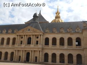 [P06] Paris - Domul Invalizilor și Muzeul Armatei » foto by iulianic
 - 
<span class="allrVoted glyphicon glyphicon-heart hidden" id="av1480038"></span>
<a class="m-l-10 hidden" id="sv1480038" onclick="voting_Foto_DelVot(,1480038,2491)" role="button">șterge vot <span class="glyphicon glyphicon-remove"></span></a>
<a id="v91480038" class=" c-red"  onclick="voting_Foto_SetVot(1480038)" role="button"><span class="glyphicon glyphicon-heart-empty"></span> <b>LIKE</b> = Votează poza</a> <img class="hidden"  id="f1480038W9" src="/imagini/loader.gif" border="0" /><span class="AjErrMes hidden" id="e1480038ErM"></span>