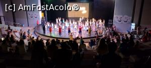 [P04] Spectacol pentru copii » foto by bullet123
 - 
<span class="allrVoted glyphicon glyphicon-heart hidden" id="av1388969"></span>
<a class="m-l-10 hidden" id="sv1388969" onclick="voting_Foto_DelVot(,1388969,2494)" role="button">șterge vot <span class="glyphicon glyphicon-remove"></span></a>
<a id="v91388969" class=" c-red"  onclick="voting_Foto_SetVot(1388969)" role="button"><span class="glyphicon glyphicon-heart-empty"></span> <b>LIKE</b> = Votează poza</a> <img class="hidden"  id="f1388969W9" src="/imagini/loader.gif" border="0" /><span class="AjErrMes hidden" id="e1388969ErM"></span>