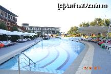 [P13] Activity pool (fun area), la 8,30 nu era nimeni dar o parte din sezlonguri ocupate » foto by izabellac
 - 
<span class="allrVoted glyphicon glyphicon-heart hidden" id="av253777"></span>
<a class="m-l-10 hidden" id="sv253777" onclick="voting_Foto_DelVot(,253777,2494)" role="button">șterge vot <span class="glyphicon glyphicon-remove"></span></a>
<a id="v9253777" class=" c-red"  onclick="voting_Foto_SetVot(253777)" role="button"><span class="glyphicon glyphicon-heart-empty"></span> <b>LIKE</b> = Votează poza</a> <img class="hidden"  id="f253777W9" src="/imagini/loader.gif" border="0" /><span class="AjErrMes hidden" id="e253777ErM"></span>