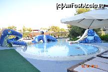 [P16] Piscina de copii de linga Active Pool » foto by izabellac
 - 
<span class="allrVoted glyphicon glyphicon-heart hidden" id="av253780"></span>
<a class="m-l-10 hidden" id="sv253780" onclick="voting_Foto_DelVot(,253780,2494)" role="button">șterge vot <span class="glyphicon glyphicon-remove"></span></a>
<a id="v9253780" class=" c-red"  onclick="voting_Foto_SetVot(253780)" role="button"><span class="glyphicon glyphicon-heart-empty"></span> <b>LIKE</b> = Votează poza</a> <img class="hidden"  id="f253780W9" src="/imagini/loader.gif" border="0" /><span class="AjErrMes hidden" id="e253780ErM"></span>