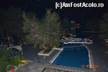 [P20] Main Pool noaptea, priveliste ce se vede de pe terasa-bar care e deasupra la Cool Waters bar » foto by izabellac
 - 
<span class="allrVoted glyphicon glyphicon-heart hidden" id="av253784"></span>
<a class="m-l-10 hidden" id="sv253784" onclick="voting_Foto_DelVot(,253784,2494)" role="button">șterge vot <span class="glyphicon glyphicon-remove"></span></a>
<a id="v9253784" class=" c-red"  onclick="voting_Foto_SetVot(253784)" role="button"><span class="glyphicon glyphicon-heart-empty"></span> <b>LIKE</b> = Votează poza</a> <img class="hidden"  id="f253784W9" src="/imagini/loader.gif" border="0" /><span class="AjErrMes hidden" id="e253784ErM"></span>