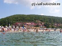 [P02] vilele de langa hotel » foto by damadania
 - 
<span class="allrVoted glyphicon glyphicon-heart hidden" id="av10865"></span>
<a class="m-l-10 hidden" id="sv10865" onclick="voting_Foto_DelVot(,10865,2498)" role="button">șterge vot <span class="glyphicon glyphicon-remove"></span></a>
<a id="v910865" class=" c-red"  onclick="voting_Foto_SetVot(10865)" role="button"><span class="glyphicon glyphicon-heart-empty"></span> <b>LIKE</b> = Votează poza</a> <img class="hidden"  id="f10865W9" src="/imagini/loader.gif" border="0" /><span class="AjErrMes hidden" id="e10865ErM"></span>