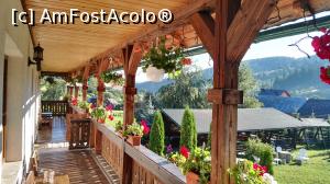 [P08] Foisorul pe fundal...  » foto by eduard06
 - 
<span class="allrVoted glyphicon glyphicon-heart hidden" id="av765642"></span>
<a class="m-l-10 hidden" id="sv765642" onclick="voting_Foto_DelVot(,765642,2521)" role="button">șterge vot <span class="glyphicon glyphicon-remove"></span></a>
<a id="v9765642" class=" c-red"  onclick="voting_Foto_SetVot(765642)" role="button"><span class="glyphicon glyphicon-heart-empty"></span> <b>LIKE</b> = Votează poza</a> <img class="hidden"  id="f765642W9" src="/imagini/loader.gif" border="0" /><span class="AjErrMes hidden" id="e765642ErM"></span>