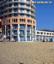 [P16] Statiunea Sf. Constantin si Elena - Hotel Azalia » foto by magdalena
 - 
<span class="allrVoted glyphicon glyphicon-heart hidden" id="av94730"></span>
<a class="m-l-10 hidden" id="sv94730" onclick="voting_Foto_DelVot(,94730,2555)" role="button">șterge vot <span class="glyphicon glyphicon-remove"></span></a>
<a id="v994730" class=" c-red"  onclick="voting_Foto_SetVot(94730)" role="button"><span class="glyphicon glyphicon-heart-empty"></span> <b>LIKE</b> = Votează poza</a> <img class="hidden"  id="f94730W9" src="/imagini/loader.gif" border="0" /><span class="AjErrMes hidden" id="e94730ErM"></span>