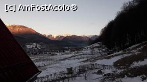 [P01] vedere de la masarda » foto by andreea.st
 - 
<span class="allrVoted glyphicon glyphicon-heart hidden" id="av830102"></span>
<a class="m-l-10 hidden" id="sv830102" onclick="voting_Foto_DelVot(,830102,2567)" role="button">șterge vot <span class="glyphicon glyphicon-remove"></span></a>
<a id="v9830102" class=" c-red"  onclick="voting_Foto_SetVot(830102)" role="button"><span class="glyphicon glyphicon-heart-empty"></span> <b>LIKE</b> = Votează poza</a> <img class="hidden"  id="f830102W9" src="/imagini/loader.gif" border="0" /><span class="AjErrMes hidden" id="e830102ErM"></span>