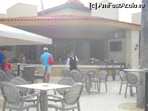 [P33] Bellis De Luxe - Meet point Bistro deschis pana la ora 24.Si aici gasiti bauturi straine. » foto by Andox
 - 
<span class="allrVoted glyphicon glyphicon-heart hidden" id="av507856"></span>
<a class="m-l-10 hidden" id="sv507856" onclick="voting_Foto_DelVot(,507856,2572)" role="button">șterge vot <span class="glyphicon glyphicon-remove"></span></a>
<a id="v9507856" class=" c-red"  onclick="voting_Foto_SetVot(507856)" role="button"><span class="glyphicon glyphicon-heart-empty"></span> <b>LIKE</b> = Votează poza</a> <img class="hidden"  id="f507856W9" src="/imagini/loader.gif" border="0" /><span class="AjErrMes hidden" id="e507856ErM"></span>