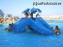 [P07] Una din cele doua piscine pentru copii,cu tobogane... » foto by aurelian14
 - 
<span class="allrVoted glyphicon glyphicon-heart hidden" id="av344875"></span>
<a class="m-l-10 hidden" id="sv344875" onclick="voting_Foto_DelVot(,344875,2594)" role="button">șterge vot <span class="glyphicon glyphicon-remove"></span></a>
<a id="v9344875" class=" c-red"  onclick="voting_Foto_SetVot(344875)" role="button"><span class="glyphicon glyphicon-heart-empty"></span> <b>LIKE</b> = Votează poza</a> <img class="hidden"  id="f344875W9" src="/imagini/loader.gif" border="0" /><span class="AjErrMes hidden" id="e344875ErM"></span>
