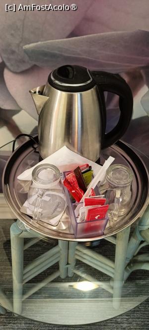 [P15] Kit preparare ceai/cafea. » foto by tata123 🔱
 - 
<span class="allrVoted glyphicon glyphicon-heart hidden" id="av1474685"></span>
<a class="m-l-10 hidden" id="sv1474685" onclick="voting_Foto_DelVot(,1474685,2599)" role="button">șterge vot <span class="glyphicon glyphicon-remove"></span></a>
<a id="v91474685" class=" c-red"  onclick="voting_Foto_SetVot(1474685)" role="button"><span class="glyphicon glyphicon-heart-empty"></span> <b>LIKE</b> = Votează poza</a> <img class="hidden"  id="f1474685W9" src="/imagini/loader.gif" border="0" /><span class="AjErrMes hidden" id="e1474685ErM"></span>