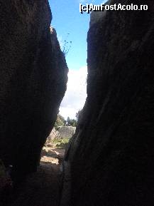 [P11] lumina patrunde prin fanta dintre stanci, incat locul unde intri e suficient de luminat » foto by grecudoina
 - 
<span class="allrVoted glyphicon glyphicon-heart hidden" id="av399730"></span>
<a class="m-l-10 hidden" id="sv399730" onclick="voting_Foto_DelVot(,399730,2606)" role="button">șterge vot <span class="glyphicon glyphicon-remove"></span></a>
<a id="v9399730" class=" c-red"  onclick="voting_Foto_SetVot(399730)" role="button"><span class="glyphicon glyphicon-heart-empty"></span> <b>LIKE</b> = Votează poza</a> <img class="hidden"  id="f399730W9" src="/imagini/loader.gif" border="0" /><span class="AjErrMes hidden" id="e399730ErM"></span>