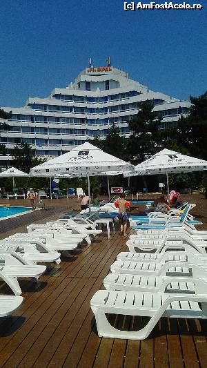 [P13] piscina hotelului intrare gratuita » foto by charisteas
 - 
<span class="allrVoted glyphicon glyphicon-heart hidden" id="av637936"></span>
<a class="m-l-10 hidden" id="sv637936" onclick="voting_Foto_DelVot(,637936,2610)" role="button">șterge vot <span class="glyphicon glyphicon-remove"></span></a>
<a id="v9637936" class=" c-red"  onclick="voting_Foto_SetVot(637936)" role="button"><span class="glyphicon glyphicon-heart-empty"></span> <b>LIKE</b> = Votează poza</a> <img class="hidden"  id="f637936W9" src="/imagini/loader.gif" border="0" /><span class="AjErrMes hidden" id="e637936ErM"></span>