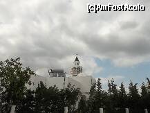 [P26] Iata si turla moscheii strapungand norii . Lacasurile sfinte s-au modernizat si ele , au instalatii de caldura solara ... » foto by ileana45
 - 
<span class="allrVoted glyphicon glyphicon-heart hidden" id="av231853"></span>
<a class="m-l-10 hidden" id="sv231853" onclick="voting_Foto_DelVot(,231853,2617)" role="button">șterge vot <span class="glyphicon glyphicon-remove"></span></a>
<a id="v9231853" class=" c-red"  onclick="voting_Foto_SetVot(231853)" role="button"><span class="glyphicon glyphicon-heart-empty"></span> <b>LIKE</b> = Votează poza</a> <img class="hidden"  id="f231853W9" src="/imagini/loader.gif" border="0" /><span class="AjErrMes hidden" id="e231853ErM"></span>