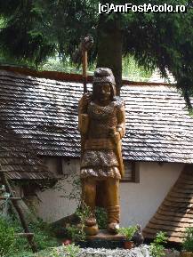 [P04] ...'personajul principal 'din gradina;sta ca un strajer,veghind atent la turistii care se opresc pe aici... » foto by trandafir 1970*
 - 
<span class="allrVoted glyphicon glyphicon-heart hidden" id="av32422"></span>
<a class="m-l-10 hidden" id="sv32422" onclick="voting_Foto_DelVot(,32422,2622)" role="button">șterge vot <span class="glyphicon glyphicon-remove"></span></a>
<a id="v932422" class=" c-red"  onclick="voting_Foto_SetVot(32422)" role="button"><span class="glyphicon glyphicon-heart-empty"></span> <b>LIKE</b> = Votează poza</a> <img class="hidden"  id="f32422W9" src="/imagini/loader.gif" border="0" /><span class="AjErrMes hidden" id="e32422ErM"></span>