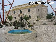 [P26] Manastirea Pantokrator slujita de calugarul roman » foto by almona
 - 
<span class="allrVoted glyphicon glyphicon-heart hidden" id="av40910"></span>
<a class="m-l-10 hidden" id="sv40910" onclick="voting_Foto_DelVot(,40910,2674)" role="button">șterge vot <span class="glyphicon glyphicon-remove"></span></a>
<a id="v940910" class=" c-red"  onclick="voting_Foto_SetVot(40910)" role="button"><span class="glyphicon glyphicon-heart-empty"></span> <b>LIKE</b> = Votează poza</a> <img class="hidden"  id="f40910W9" src="/imagini/loader.gif" border="0" /><span class="AjErrMes hidden" id="e40910ErM"></span>