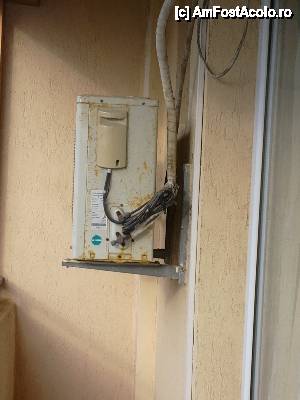 [P01] Latimea balconului si aparatul de aer conditionat.  » foto by anca_sys
 - 
<span class="allrVoted glyphicon glyphicon-heart hidden" id="av426180"></span>
<a class="m-l-10 hidden" id="sv426180" onclick="voting_Foto_DelVot(,426180,2689)" role="button">șterge vot <span class="glyphicon glyphicon-remove"></span></a>
<a id="v9426180" class=" c-red"  onclick="voting_Foto_SetVot(426180)" role="button"><span class="glyphicon glyphicon-heart-empty"></span> <b>LIKE</b> = Votează poza</a> <img class="hidden"  id="f426180W9" src="/imagini/loader.gif" border="0" /><span class="AjErrMes hidden" id="e426180ErM"></span>