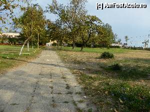 [P05] aleile si spatiul verde » foto by sniga
 - 
<span class="allrVoted glyphicon glyphicon-heart hidden" id="av363674"></span>
<a class="m-l-10 hidden" id="sv363674" onclick="voting_Foto_DelVot(,363674,2689)" role="button">șterge vot <span class="glyphicon glyphicon-remove"></span></a>
<a id="v9363674" class=" c-red"  onclick="voting_Foto_SetVot(363674)" role="button"><span class="glyphicon glyphicon-heart-empty"></span> <b>LIKE</b> = Votează poza</a> <img class="hidden"  id="f363674W9" src="/imagini/loader.gif" border="0" /><span class="AjErrMes hidden" id="e363674ErM"></span>