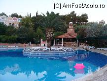 [P33] prima piscina si harem bar » foto by titigeolgau
 - 
<span class="allrVoted glyphicon glyphicon-heart hidden" id="av94423"></span>
<a class="m-l-10 hidden" id="sv94423" onclick="voting_Foto_DelVot(,94423,2733)" role="button">șterge vot <span class="glyphicon glyphicon-remove"></span></a>
<a id="v994423" class=" c-red"  onclick="voting_Foto_SetVot(94423)" role="button"><span class="glyphicon glyphicon-heart-empty"></span> <b>LIKE</b> = Votează poza</a> <img class="hidden"  id="f94423W9" src="/imagini/loader.gif" border="0" /><span class="AjErrMes hidden" id="e94423ErM"></span>