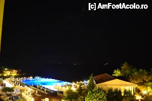 [P01] Privelistea ce se putea admira din balconul camerei era fabulos! Din pacate nu toti turistii din resort au acest noroc...  » foto by kelyboy
 - 
<span class="allrVoted glyphicon glyphicon-heart hidden" id="av475182"></span>
<a class="m-l-10 hidden" id="sv475182" onclick="voting_Foto_DelVot(,475182,2733)" role="button">șterge vot <span class="glyphicon glyphicon-remove"></span></a>
<a id="v9475182" class=" c-red"  onclick="voting_Foto_SetVot(475182)" role="button"><span class="glyphicon glyphicon-heart-empty"></span> <b>LIKE</b> = Votează poza</a> <img class="hidden"  id="f475182W9" src="/imagini/loader.gif" border="0" /><span class="AjErrMes hidden" id="e475182ErM"></span>